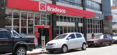 Funcionários da Zona Azul recebem treinamento em Marília
