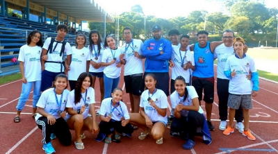Atletismo de Marília se classifica para a fase nacional de competições escolares