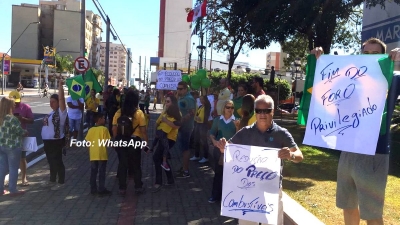 Marilienses fazem novo protesto contra preço dos combustíveis e em apoio aos caminhoneiros