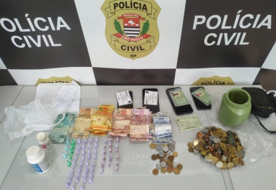 Irmãs que lideravam tráfico na região são presas em operação da Polícia Civil e Militar