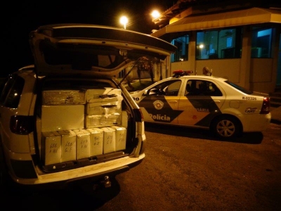 Polícia apreende contrabando em rodovia na região