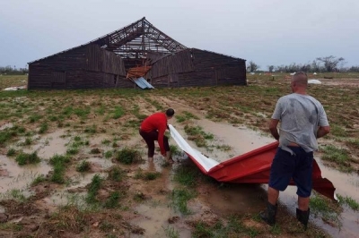 Furacão Ian se aproxima da Flórida após deixar mortos e causar inundações em Cuba