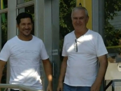 Homem acha R$ 7 mil e espera dono voltar a banco para devolver dinheiro