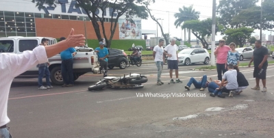 Novo acidente em rotatória nas Esmeraldas