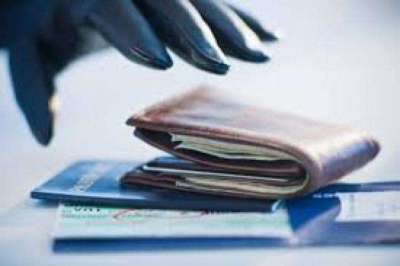 Vendedor perde a comissão para ladrão no centro 