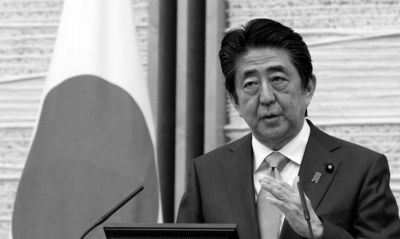 Ex-primeiro ministro japonês Shinzo Abe é assassinado durante discurso de campanha