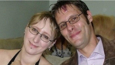 Após queda, inglesa acorda todo dia pensando que é 15 de outubro de 2014