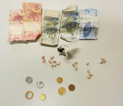 Mulher é presa com drogas nas partes íntimas