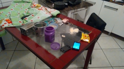 FT prende trio durante preparo de drogas