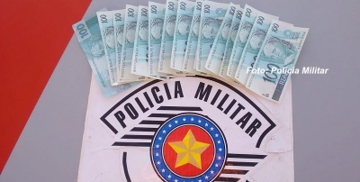 Mulher é presa pela PM com cédulas falsas. Caso vai parar na PF em Marília