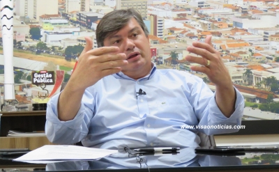 Contas rejeitadas: prefeito Daniel garante que ainda cabe reexame no TCE