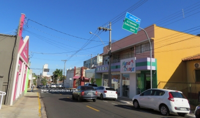 Lojas do comércio de Pompeia fecham por causa de feriados