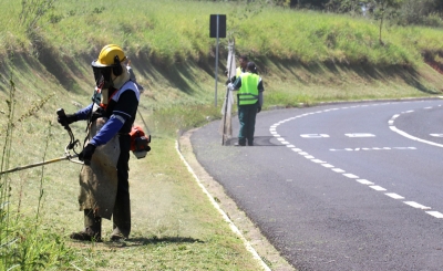 Força-tarefa do mutirão da limpeza urbana chega à zona leste de Marília