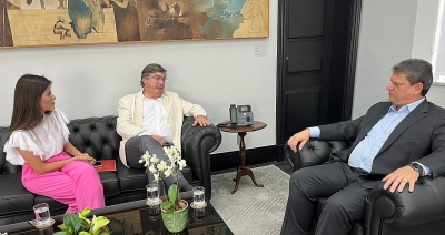 Prefeito Daniel se encontra com governador Tarcísio de Freitas e alinha demandas para Marília