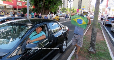 Marília organiza nova carreata e buzinaço pela abertura do comércio