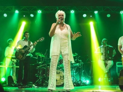 Loalwa Braz é achada morta em carro incendiado