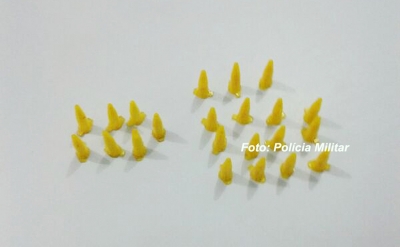 Rapaz é preso pela PM vendendo drogas em Distrito