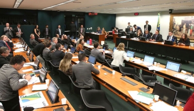 Comissão da Câmara aprova PEC da prisão em segunda instância