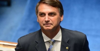 Bolsonaro confirma retirada de bolsa de colostomia em 28 de janeiro