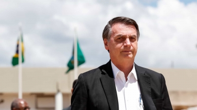 "Não teremos horário de verão neste ano", afirma Bolsonaro