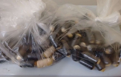 Homens são presos com cápsulas de cocaína no estômago