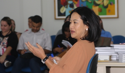  Valorização à vida é tema de debate entre profissionais da Saúde em Marília  