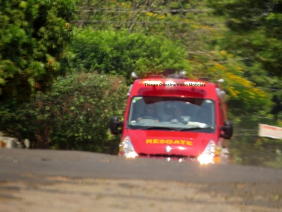 Jovem é espancado em praça