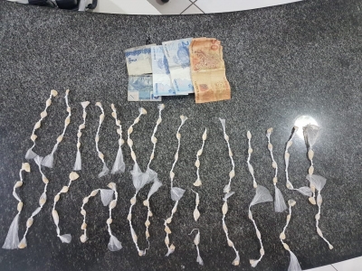 Menores foram apreendidos com 110 pedras de crack na região