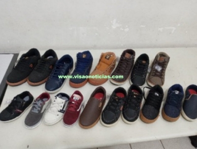 Mistério! Casal abandona 18 tênis novos no centro de Marília