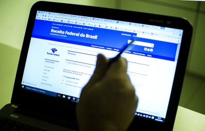 Receita abre dia 8 consulta ao lote residual de restituição do Imposto de Renda