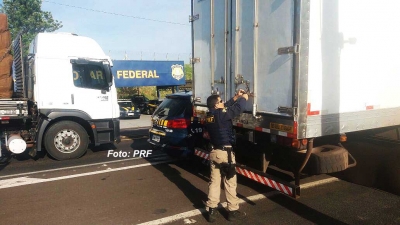 Contrabando: PRF apreende carga de cigarros avaliada em mais de R$ 1 milhão