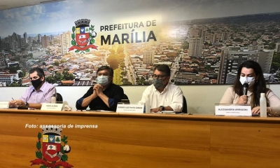 Prefeito Daniel decide manter Marília na 