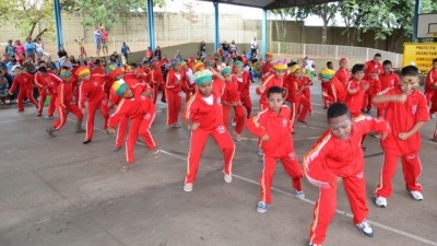 Prefeitura inicia, nesta quarta, a entrega dos uniformes de inverno