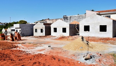 Pompeia: avançam obras das casas da CDHU no Jardim Primavera