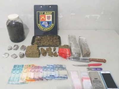 BAEP prende homem com maconha, dinheiro e skunk na zona oeste