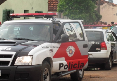 Idoso é espancado durante assalto