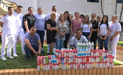 Gota recebe doação de leite da ETEC Antonio Devisate
