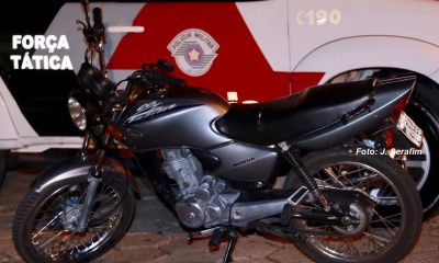 Moto furtada em Marília e recuperada na região