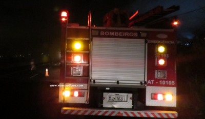 Além de furtar TVs, criminosos colocam fogo no veículo da vítima em Marília