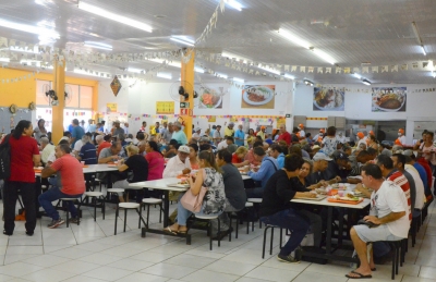 Restaurante Bom Prato completa quatro anos de atividades em Marília