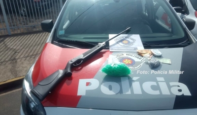 Homem é preso pela PM escondendo droga na cueca