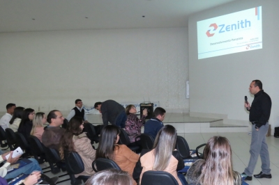 Sistemas aquecimento solar Bosch: palestra da Zenith e AEA reúne profissionais da área