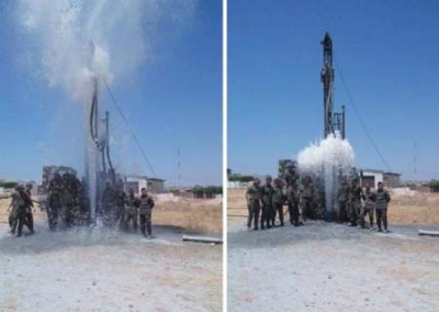 Exército fura poço e encontra água na seca