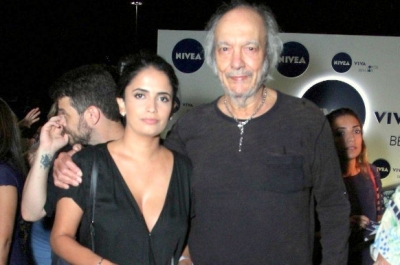 Esposa de Erasmo Carlos, 47 anos mais nova, diz que o amava desde os 5