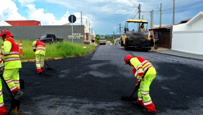 Pompeia: administração Tina Escorce já recapeou 400 mil metros quadrados de vias públicas