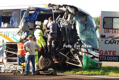 Acidente envolvendo ônibus da Andorinha deixa passageiros feridos