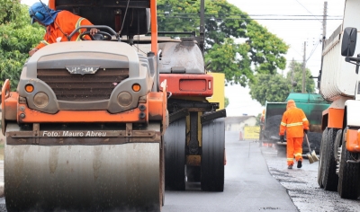 Rua Pedro Teruel Martinez é recapeada na zona Sul   