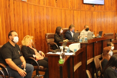 Câmara pede aos bancos isenção de 90 dias nos consignados sem cobrança de juros