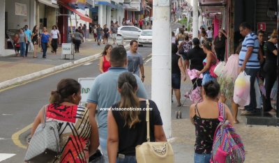 Corpus Christi: comércio de Marília respeita tradição e mantém lojas fechadas