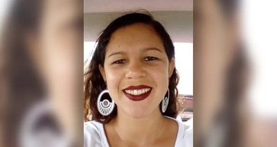 Mulher que saiu de moto para buscar o marido é encontrada morta